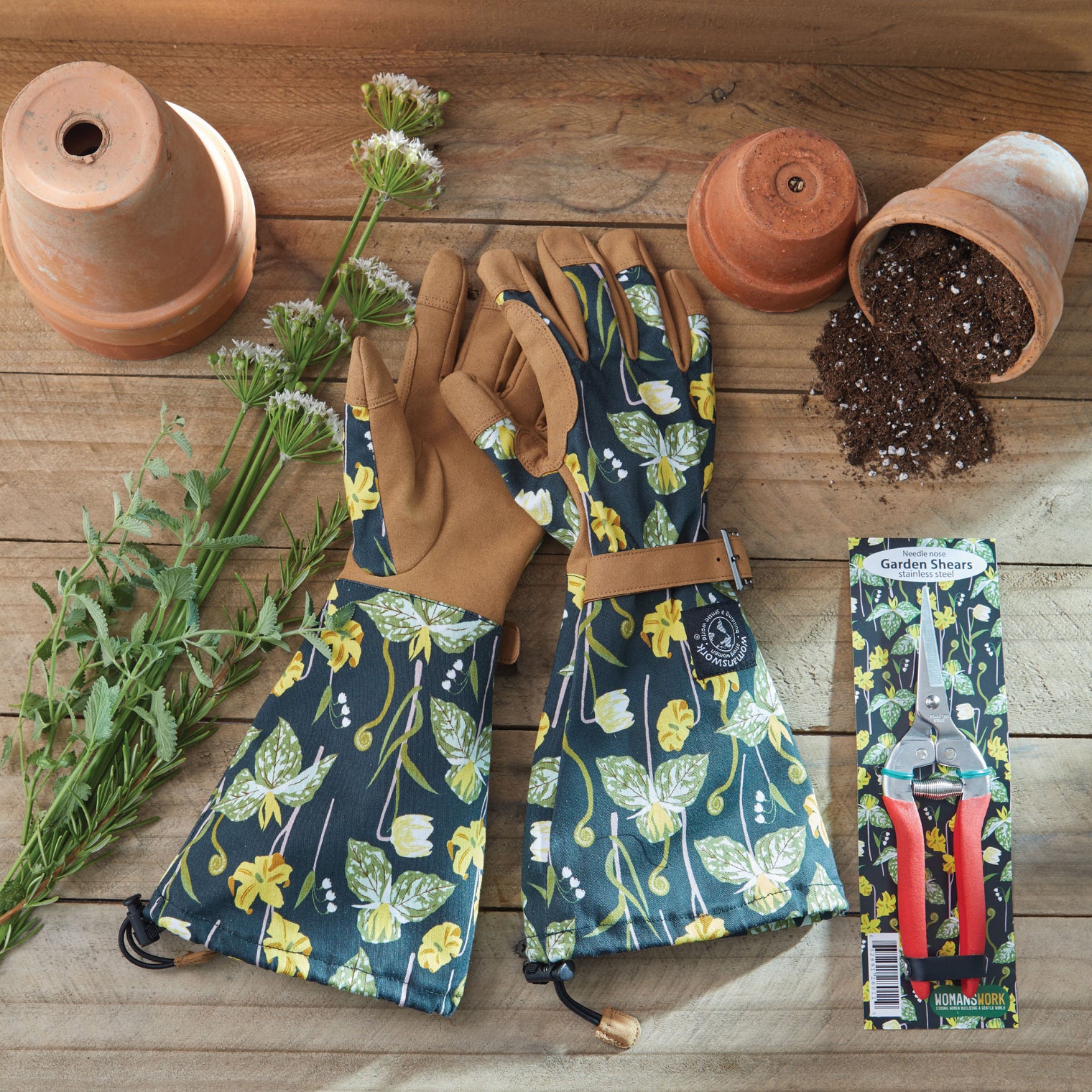 Compact Pruning Shears, Woodland Garden